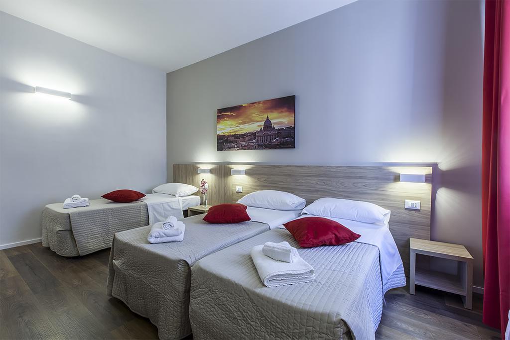 Triple Room,324683992:JPEG