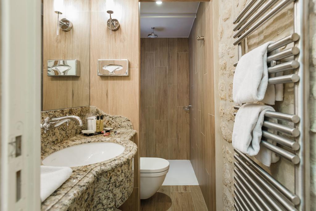 One-Bedroom Duplex Suite