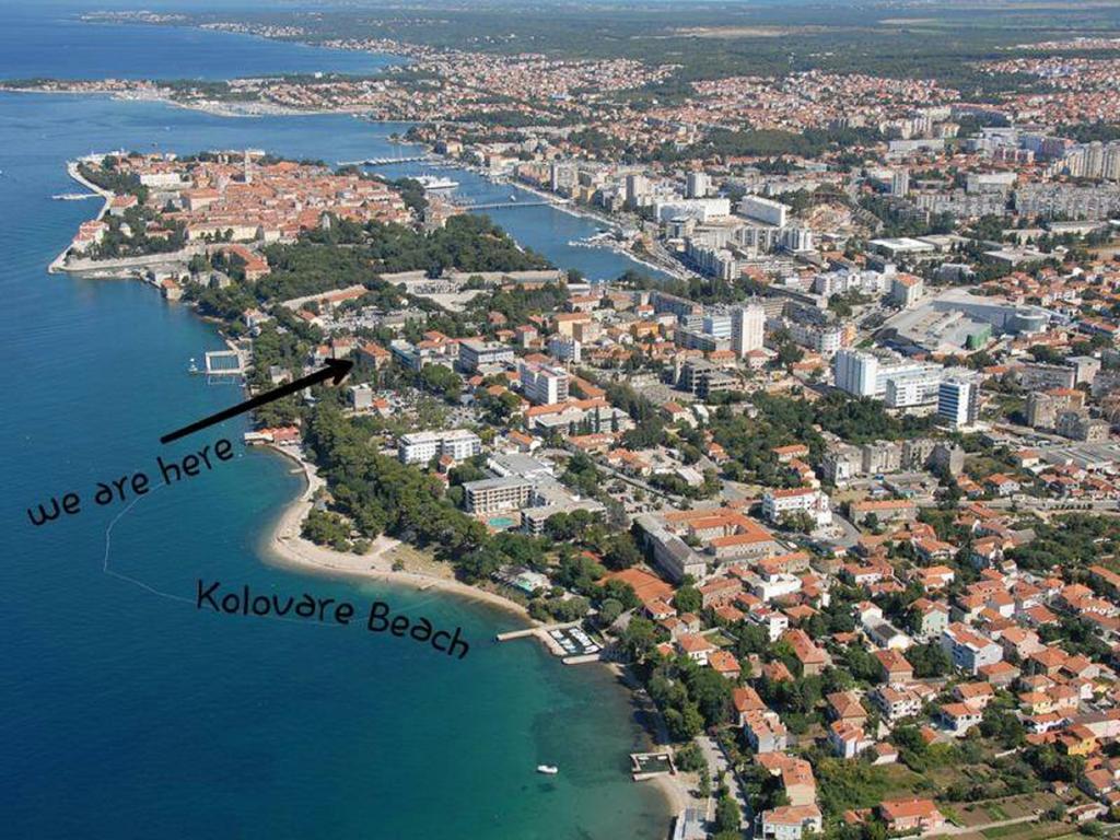 Studio,775702402:JPEG