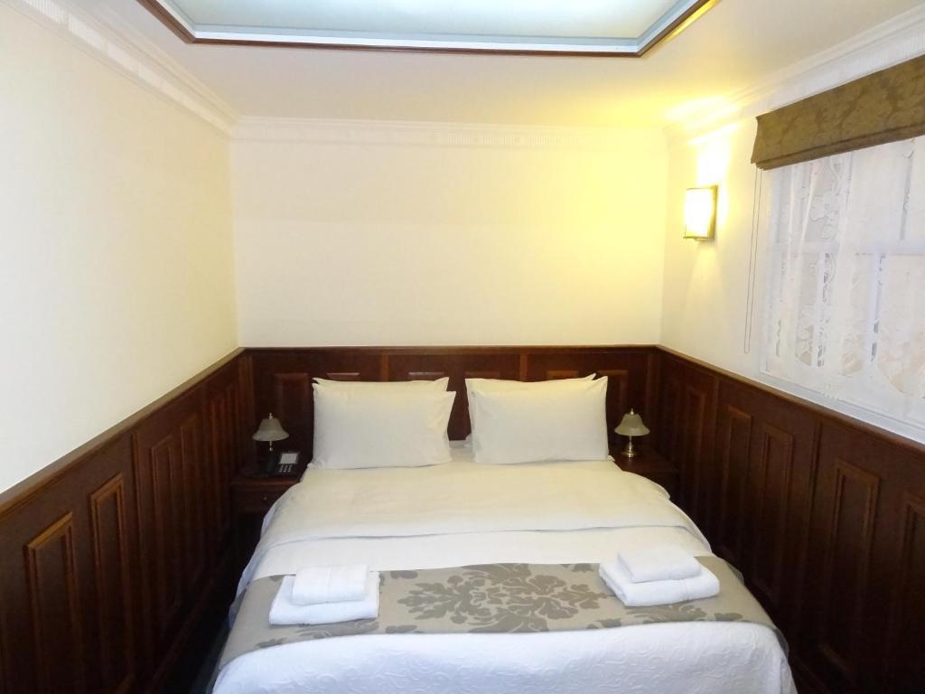 Superior Double Room Outside Patio