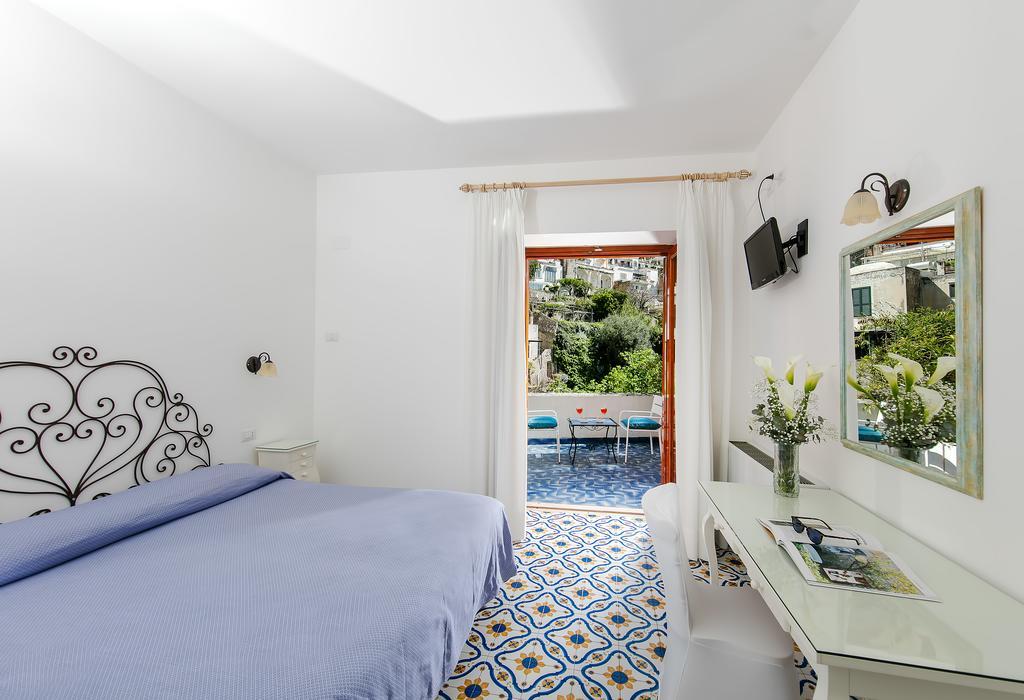 Standard Double Room with Town View,1705562502:JPEG