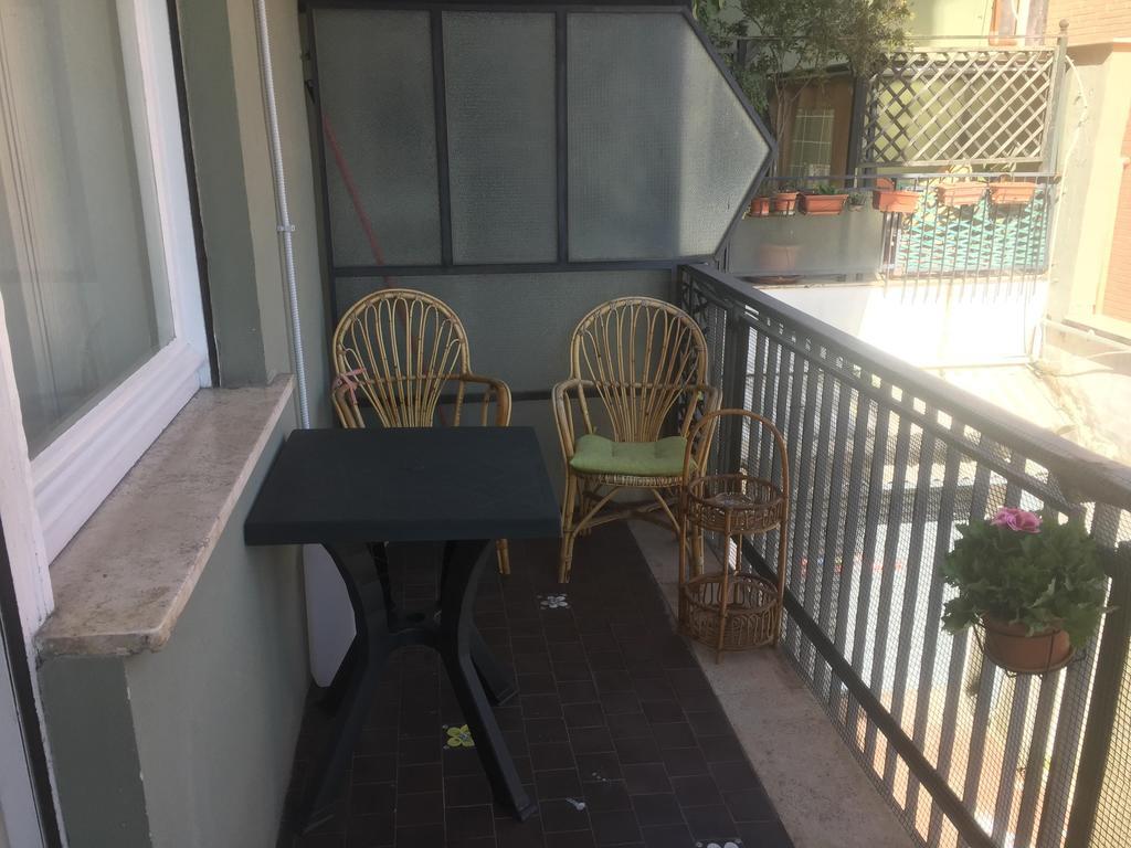 Two-Bedroom Apartment,965431354:JPEG