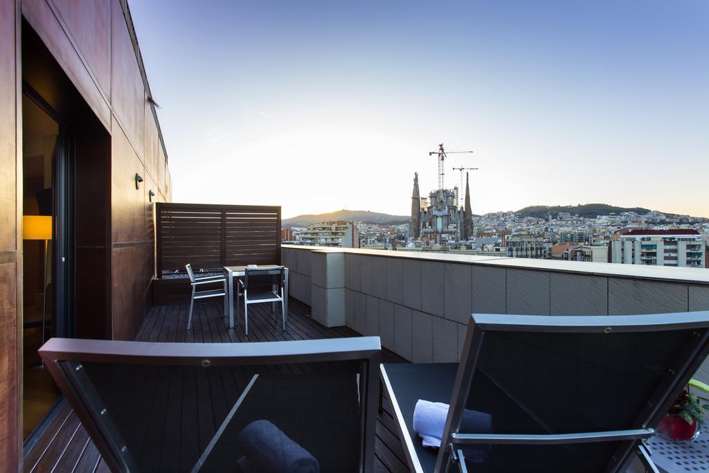 Superior Double Room with Terrace and View,404199921:JPEG