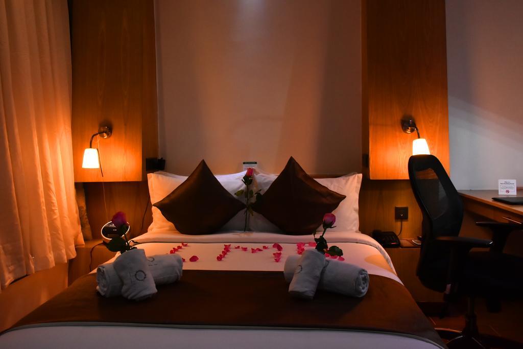 Deluxe Queen Room,1214220295:JPEG