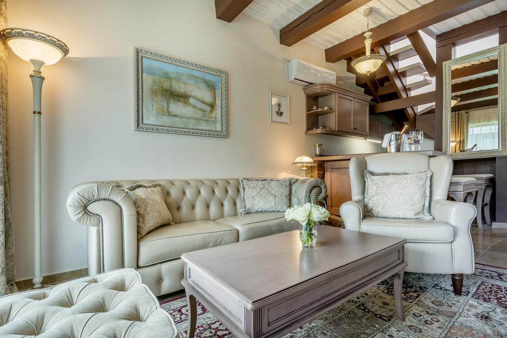 Luxury Family Suite