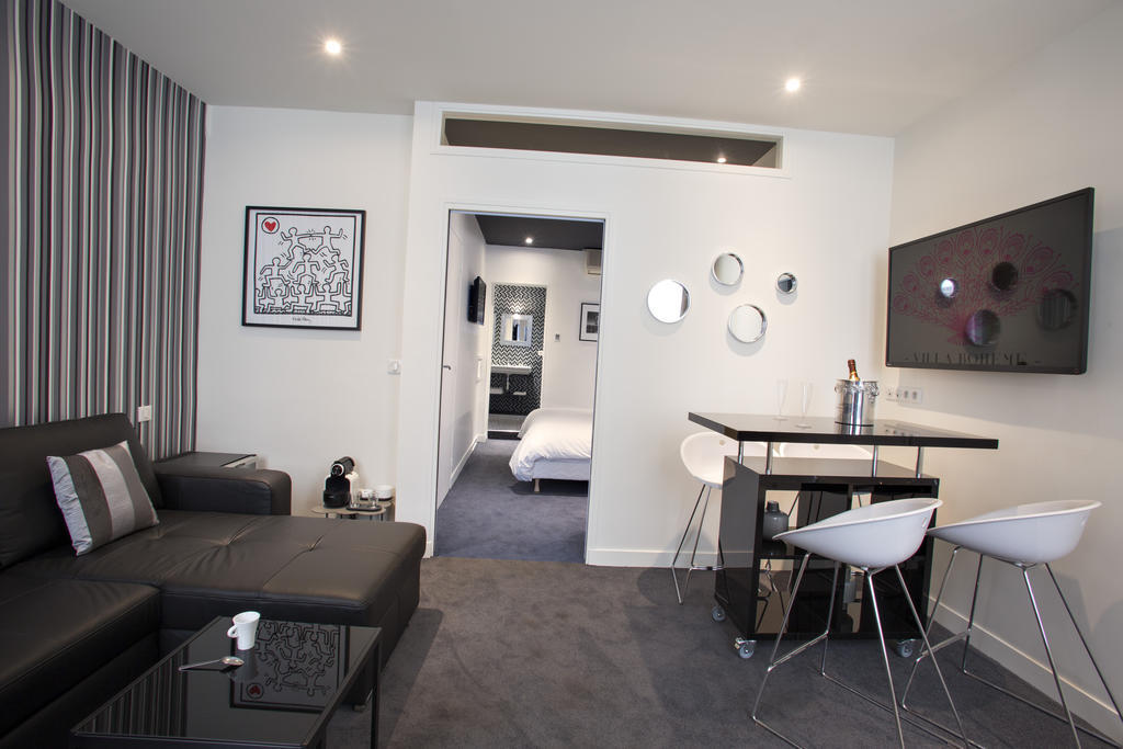 Deluxe Suite Spa Bath