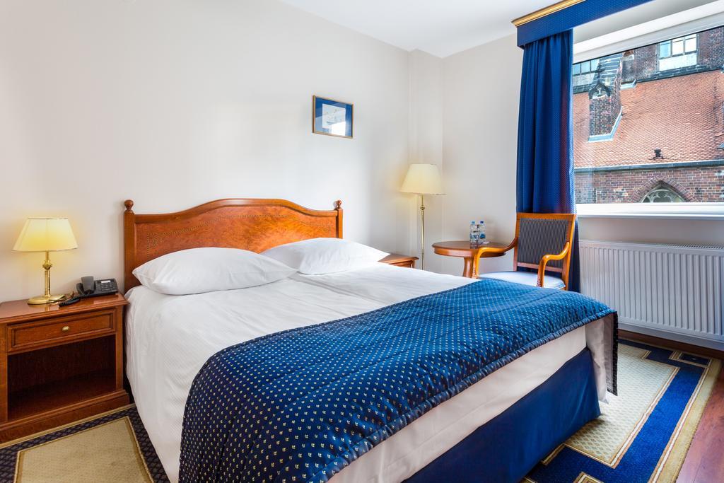 Standard Double Room,1276905301:JPEG
