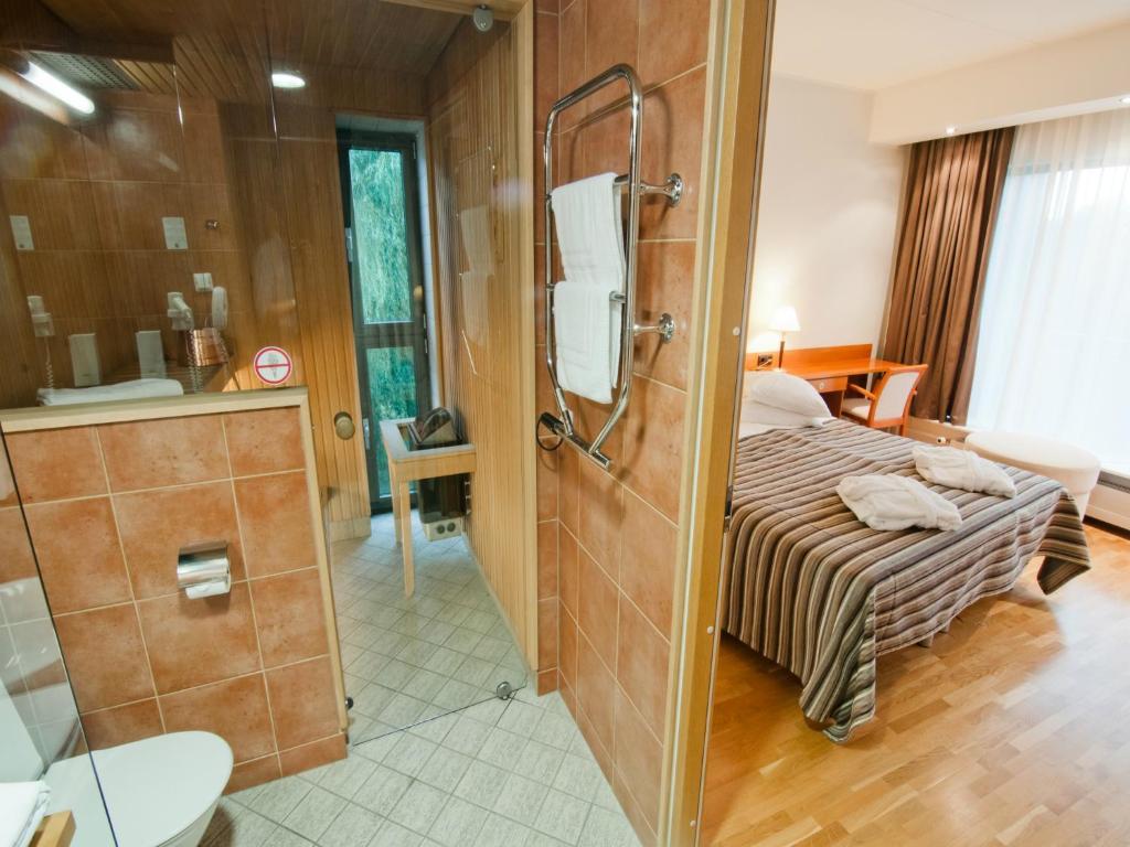Superior Suite Sauna