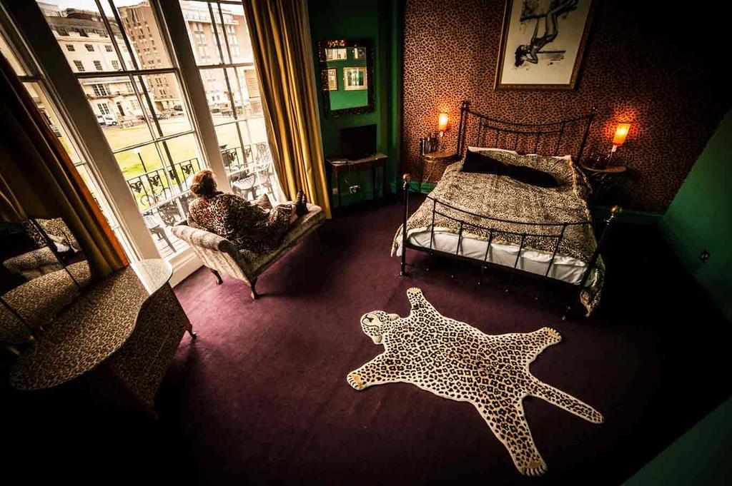 Superior Double Room - Bettie's Boudoir,1594679573:JPEG