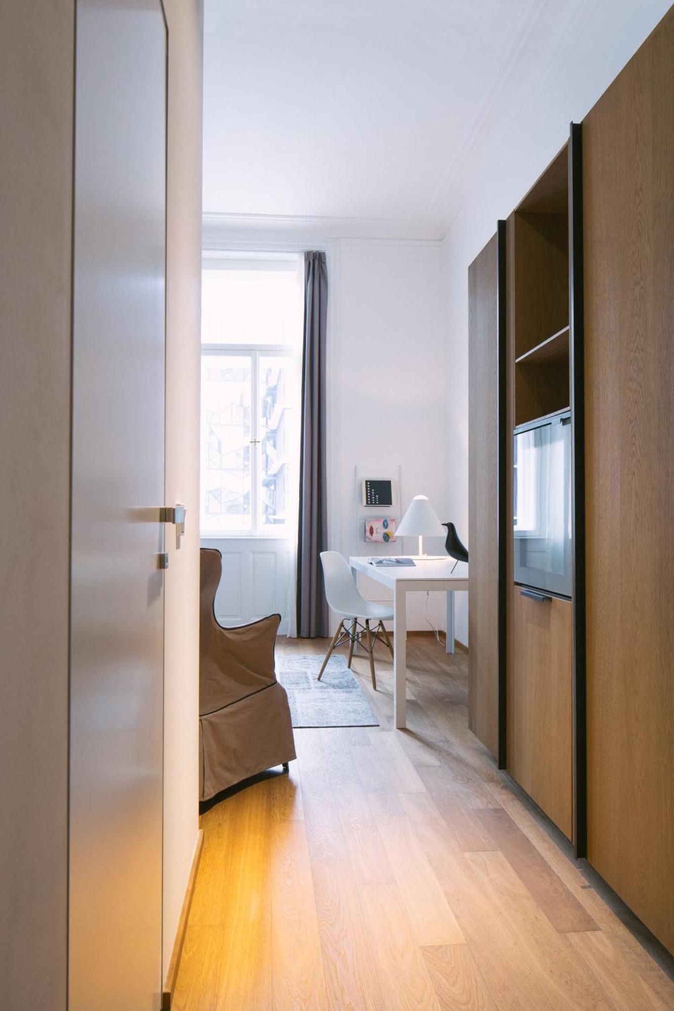 Superior Double or Twin Room with Square View,549392226:JPEG