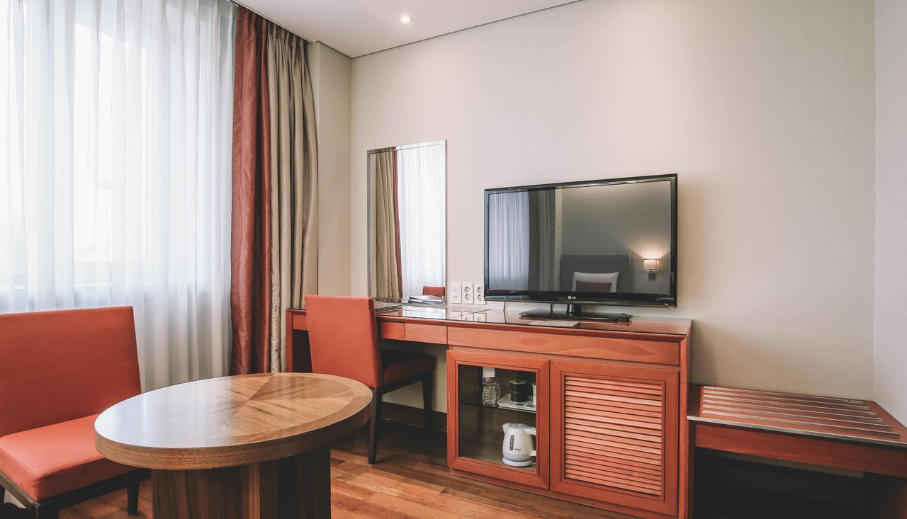 Twin Room C