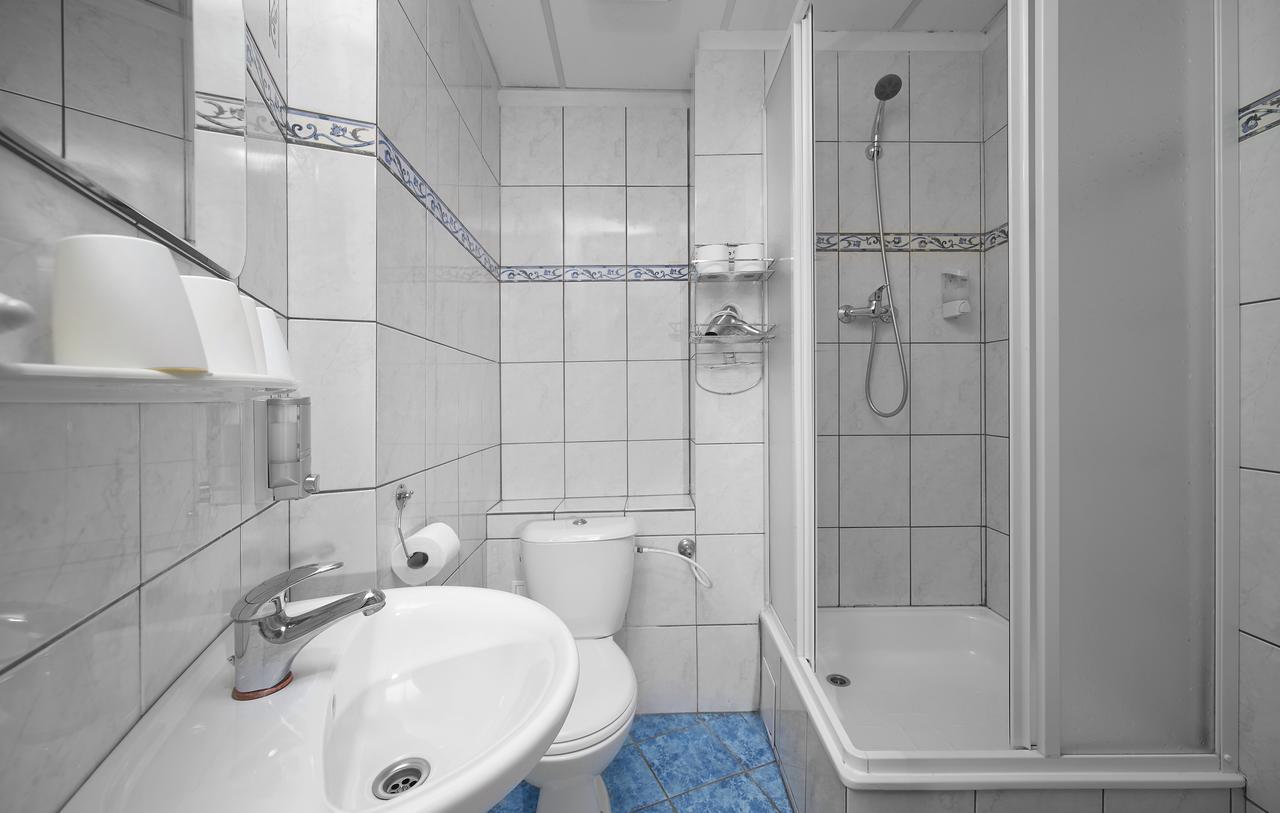 Standard Double or Twin Room,510998319:JPEG