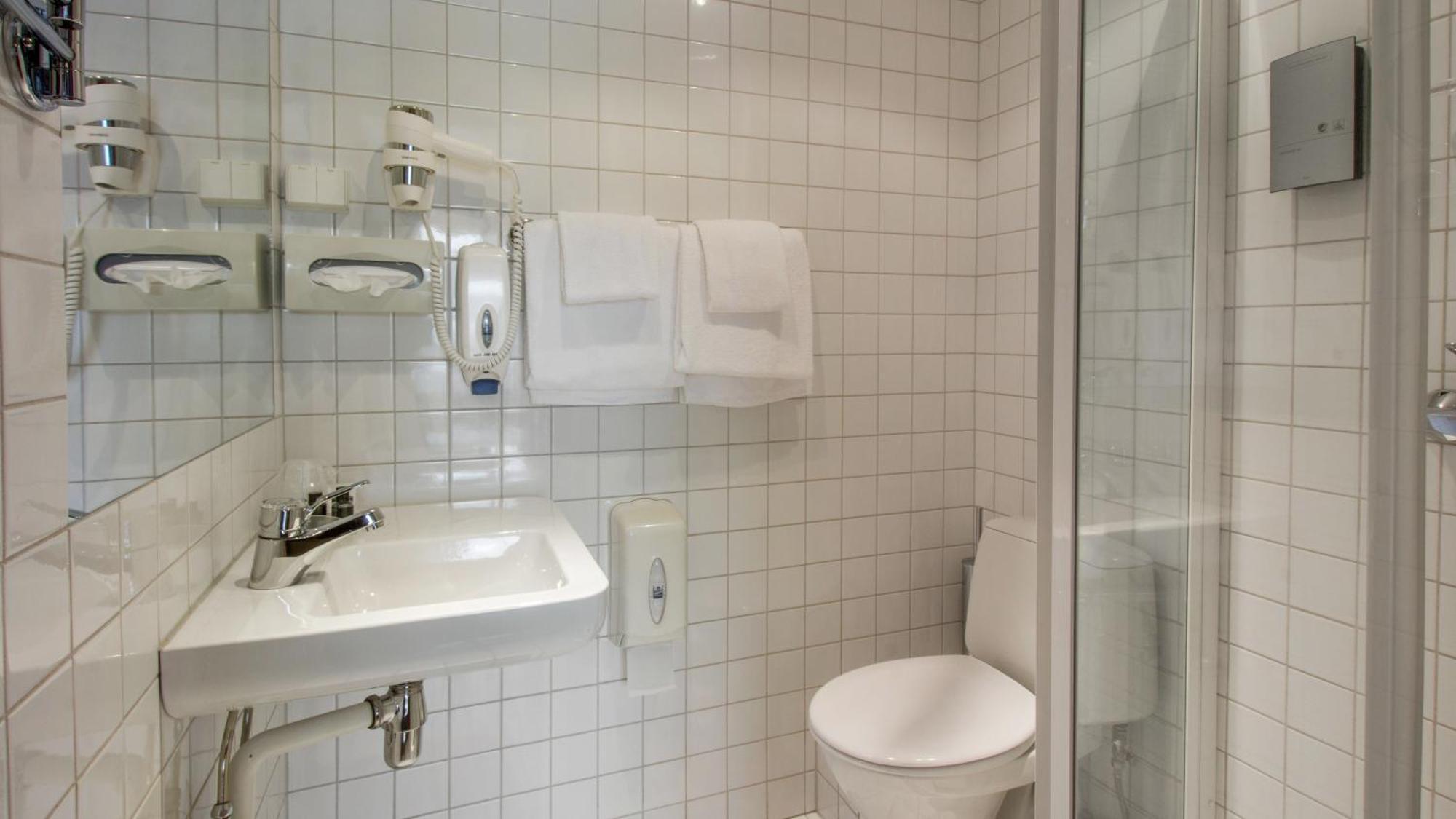 Rom Business med queen-size-seng