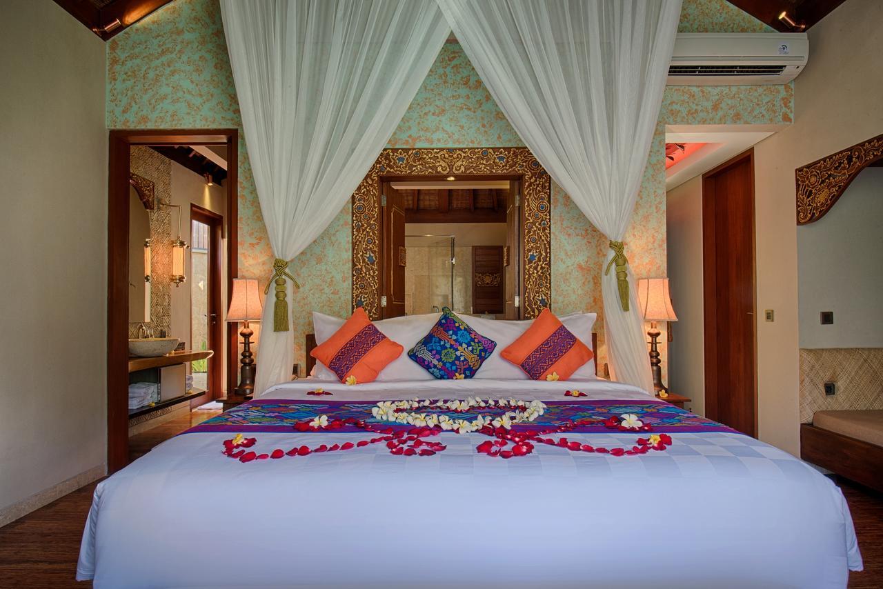 Staycation Offer at Royal Villa with Private Pool,517672929:JPEG