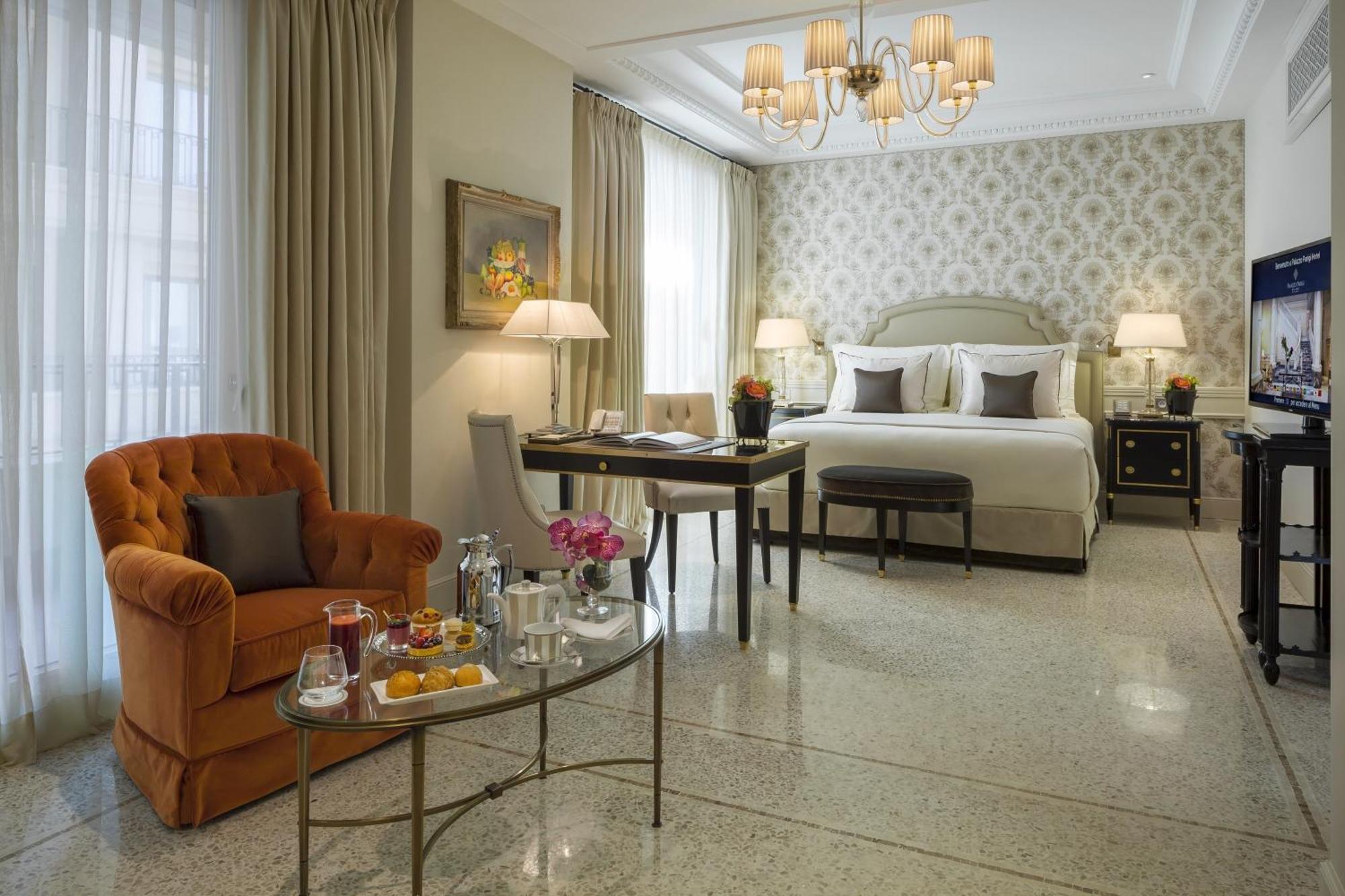 Executive-suite