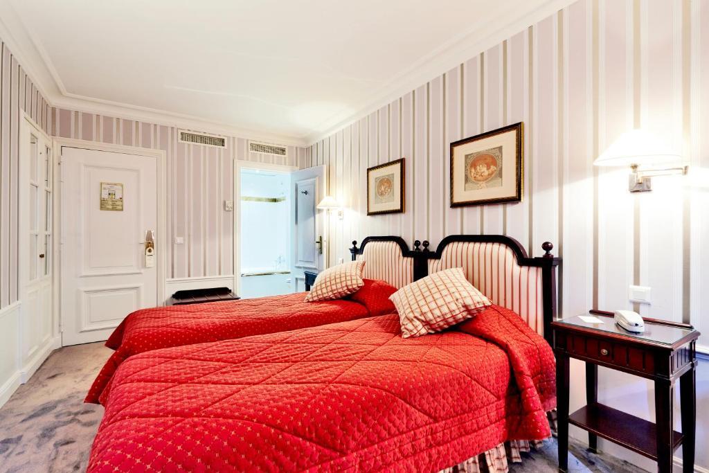 Triple Room,552569871:JPEG