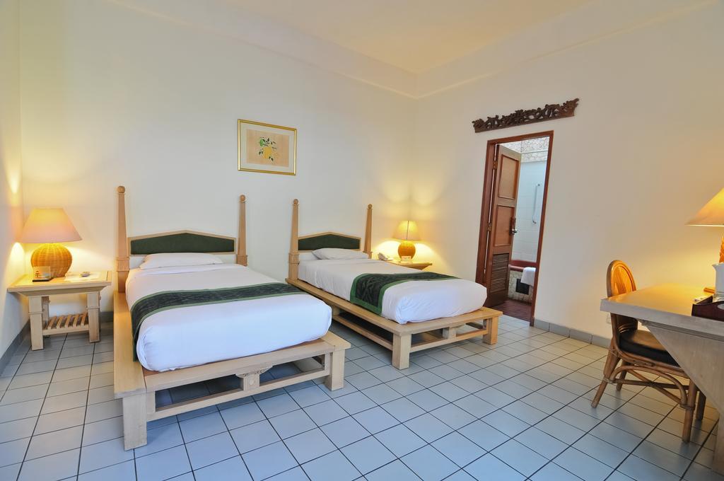Deluxe Double or Twin Room Extra Bed