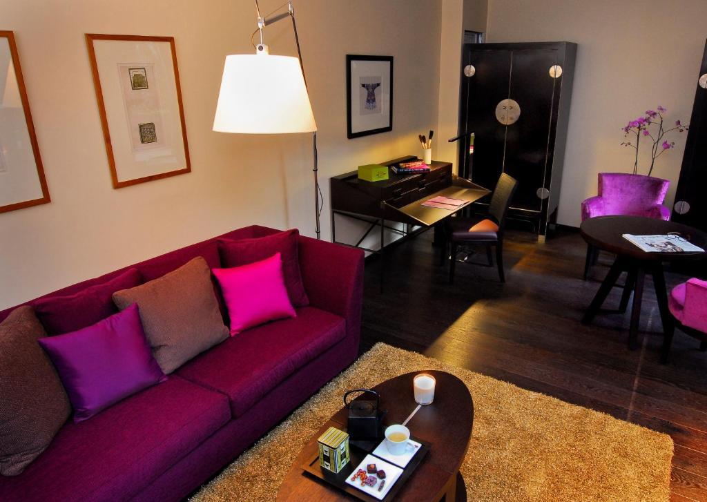 – Suite over 2 plan