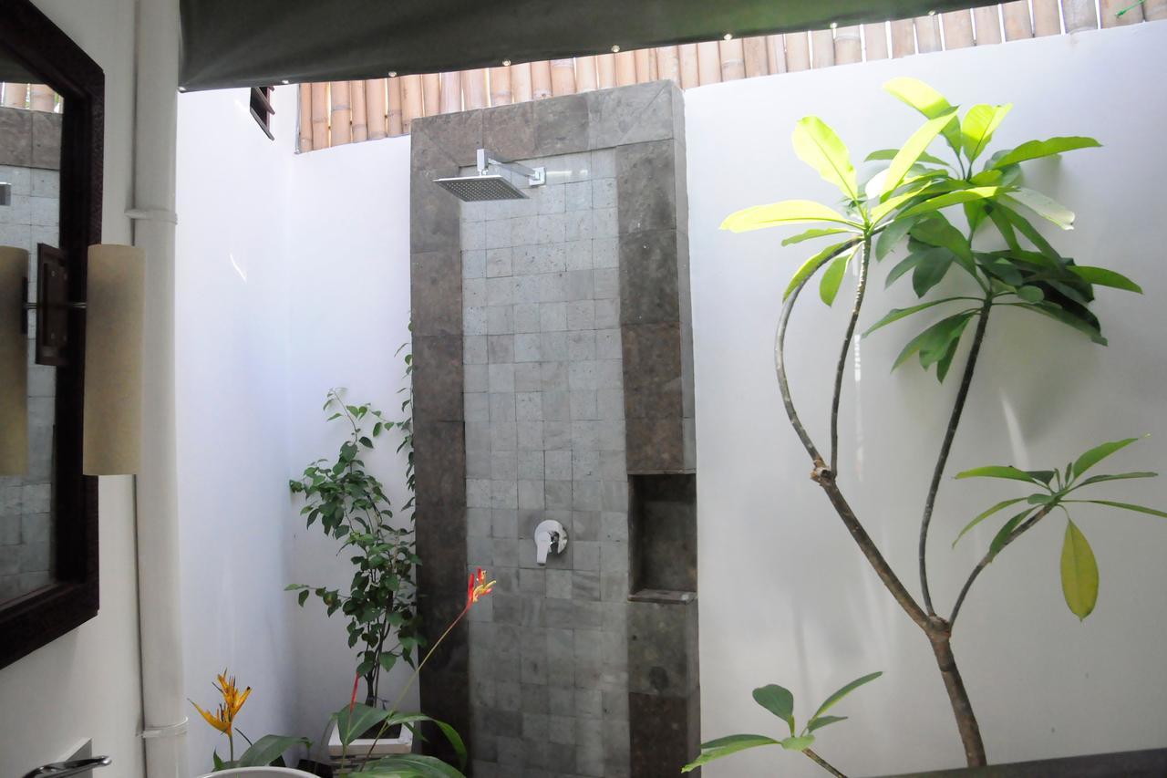 Twin Room Pool View