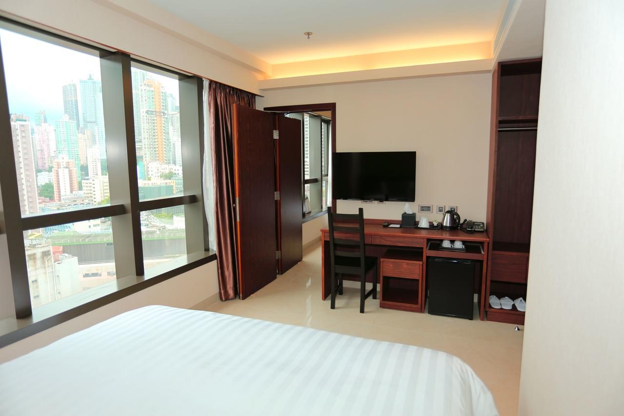 Deluxe Family Suite