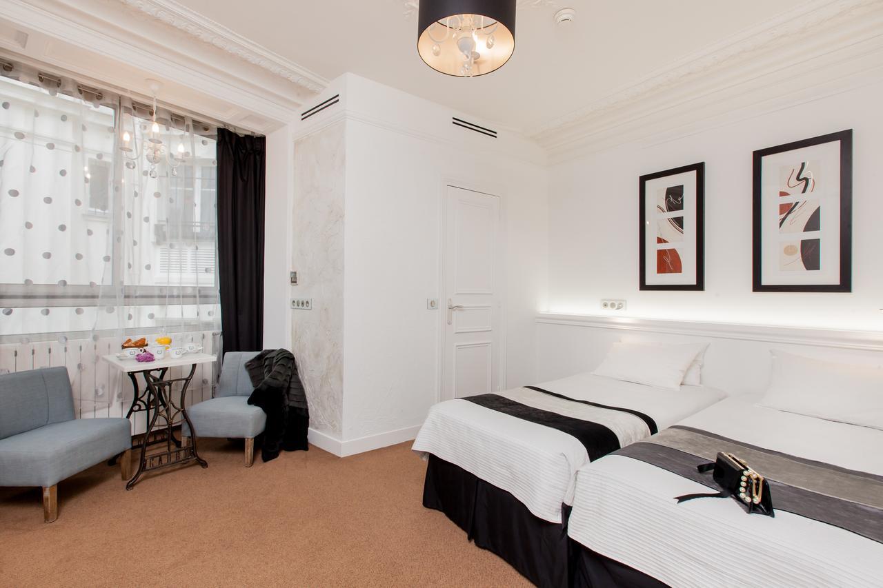 Classic Twin Room