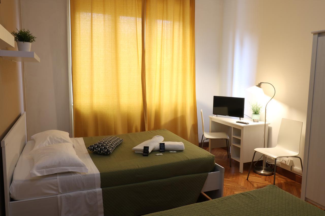 Double Room with  External Shared Bathroom,1669852414:JPEG