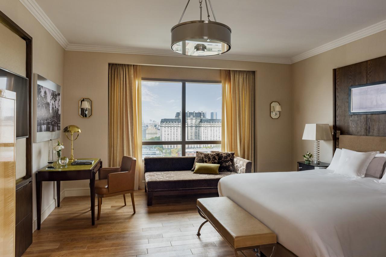 Juniorsuite med kanalutsikt