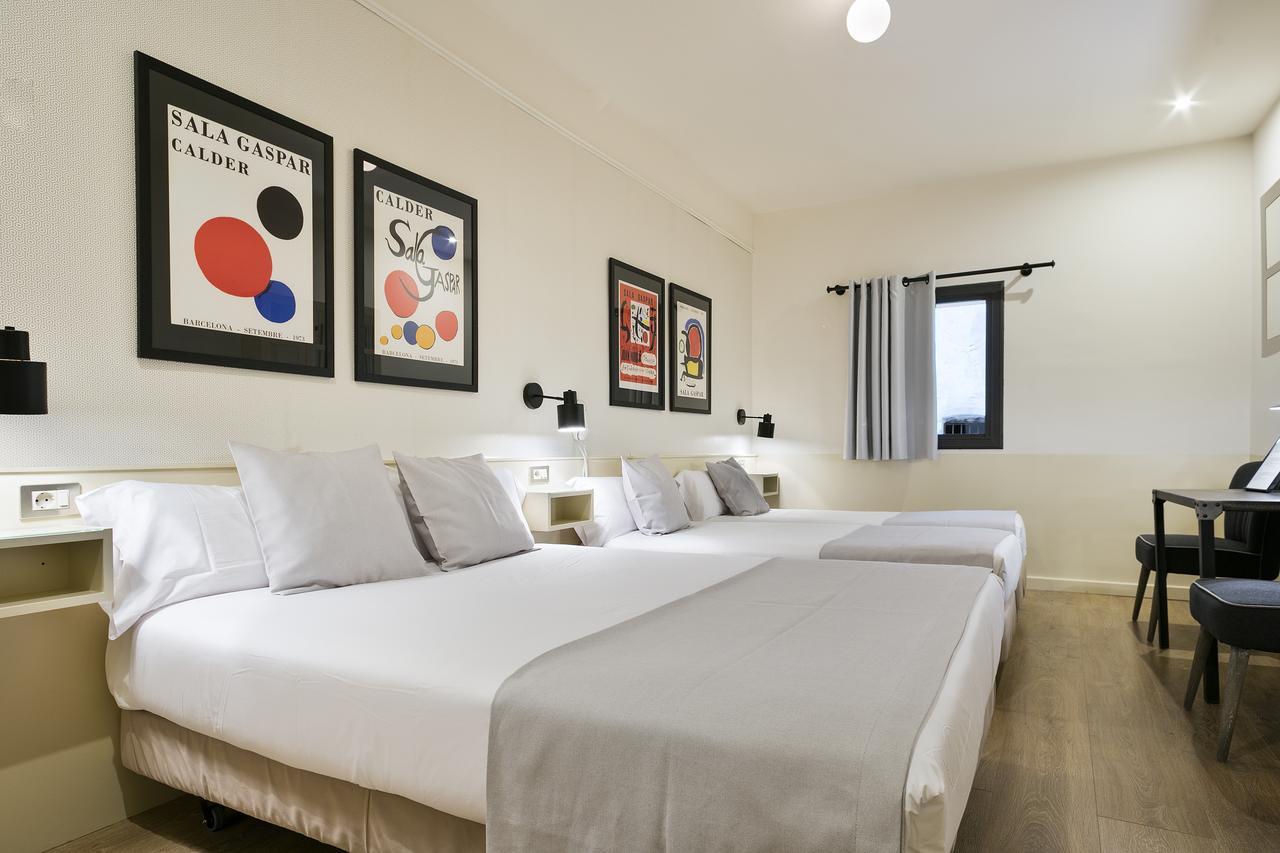 Twin Room with Extra Bed,633145713:JPEG