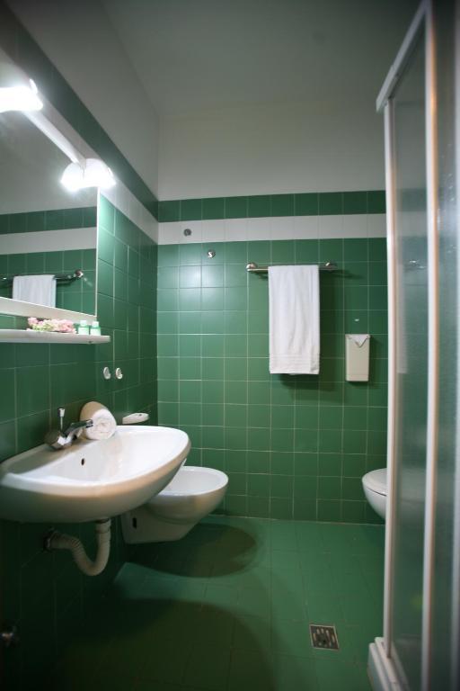 Bungalow med 2 soverom (2 voksne + 2 barn)