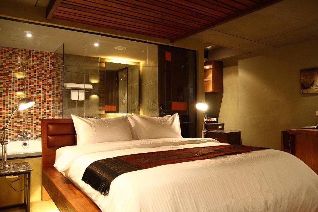 Premier Room,417137742:JPEG