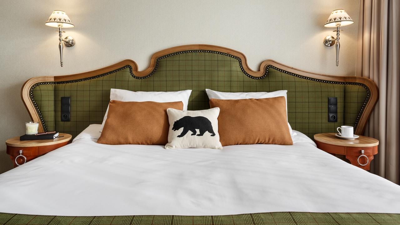 Deluxe Queen Room Mountain View
