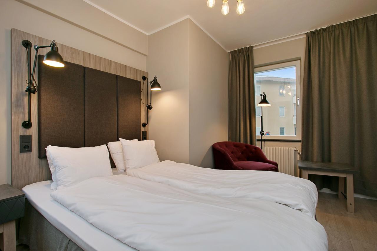 Standard Double Room,656553444:JPEG
