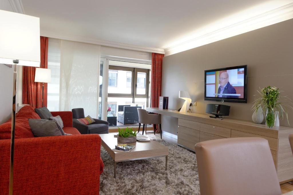 One-Bedroom Apartment 65m2
