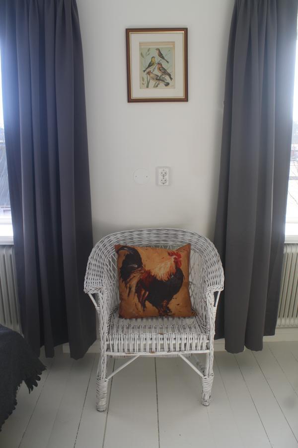 Fyrbäddsrum med eget badrum