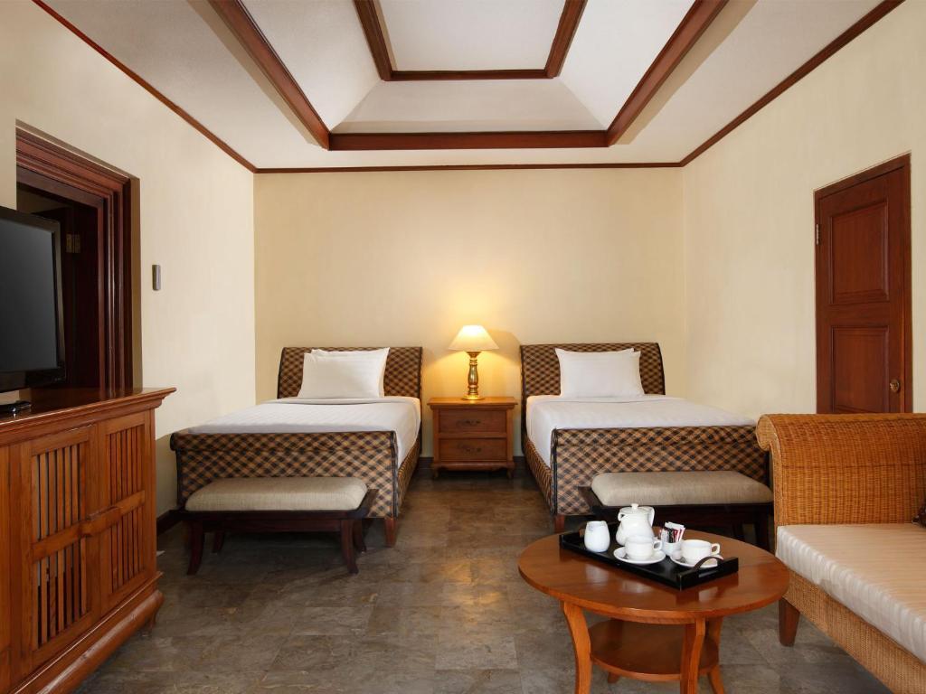 Santrian Club Adult Only