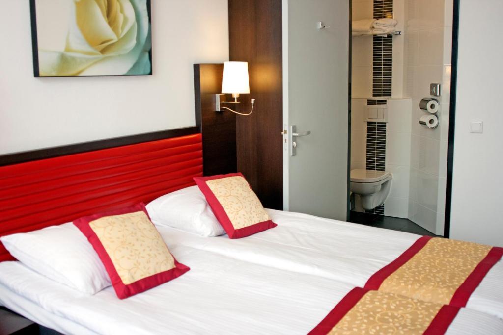 Budget Triple Room