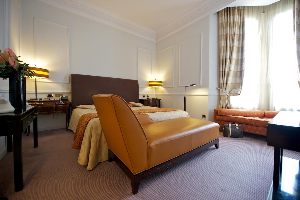 Executive-suite