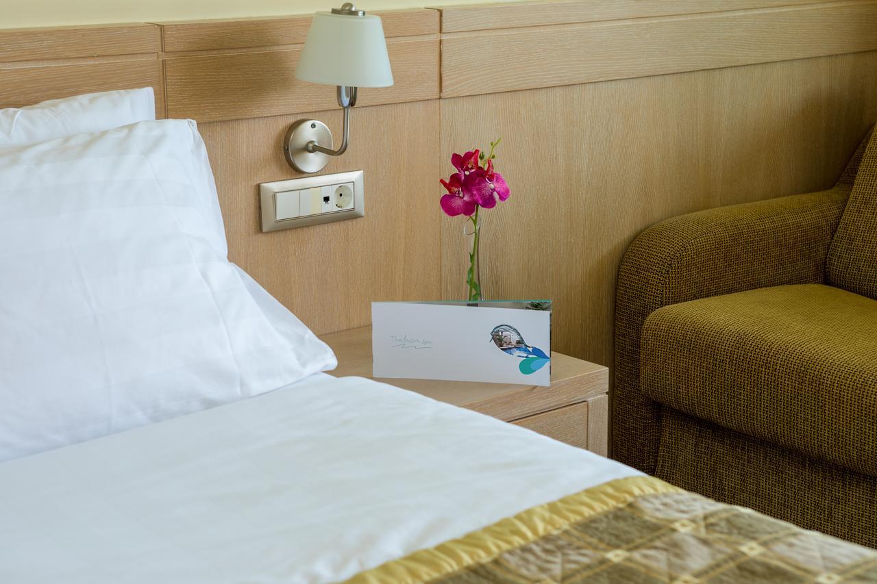 Standard Double or Twin Room,945795085:JPEG