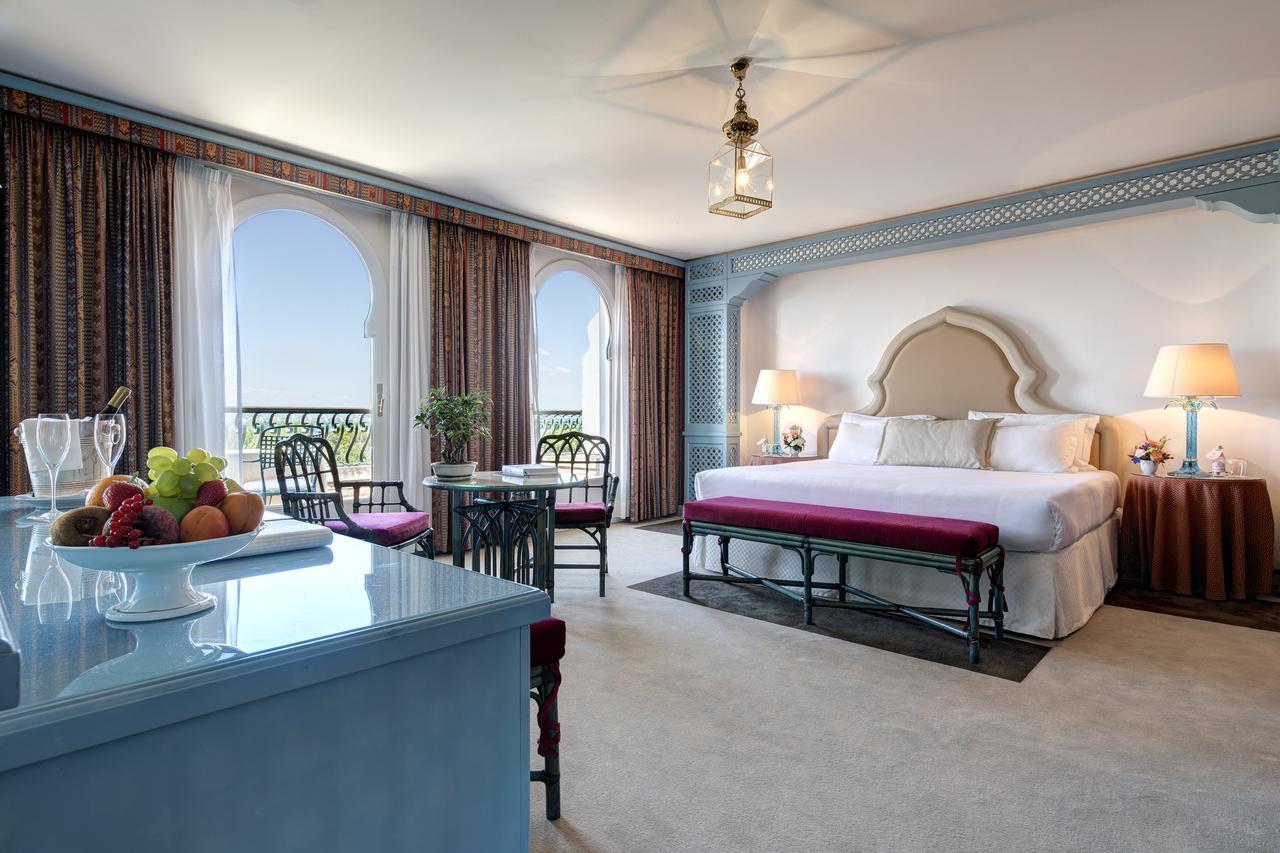 Grand Deluxe Room with Venice View