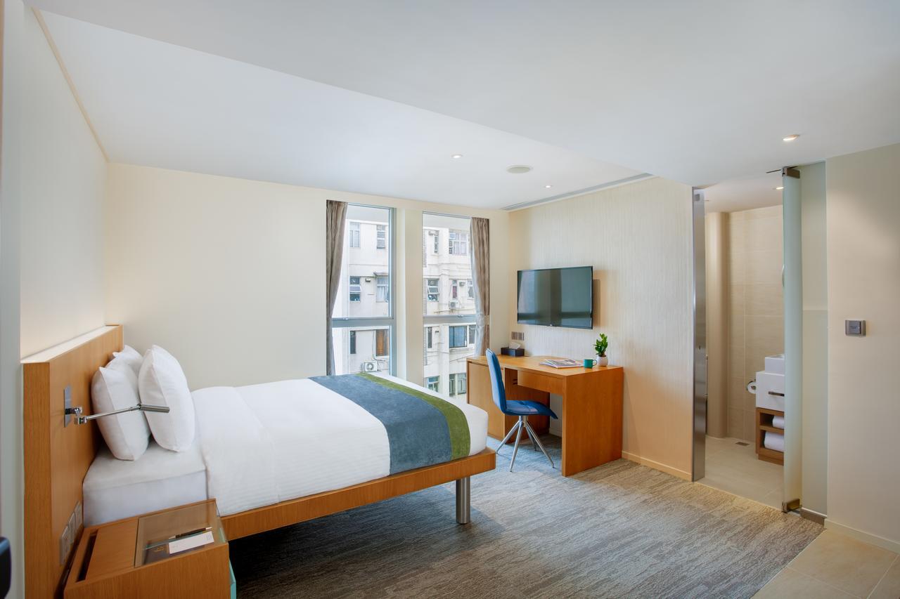 Premier Room Registered by Female Only