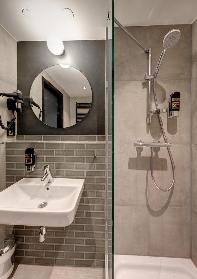 Standard - Yhden hengen huone