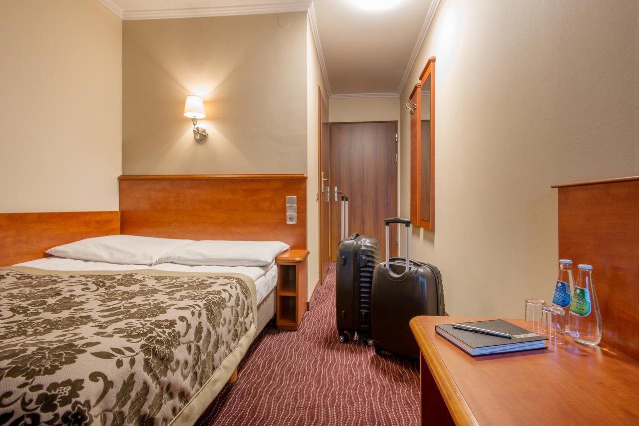 Double Room Small Double Bed