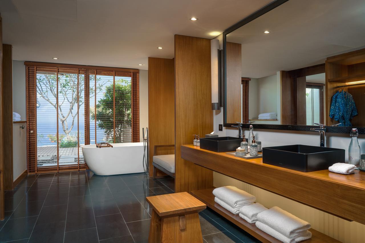 Cliff Pool Villa Three Bedrooms Ocean View