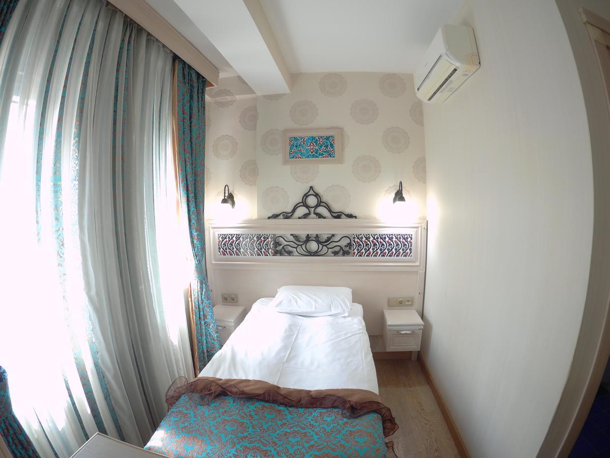 Single Room,664852110:JPEG