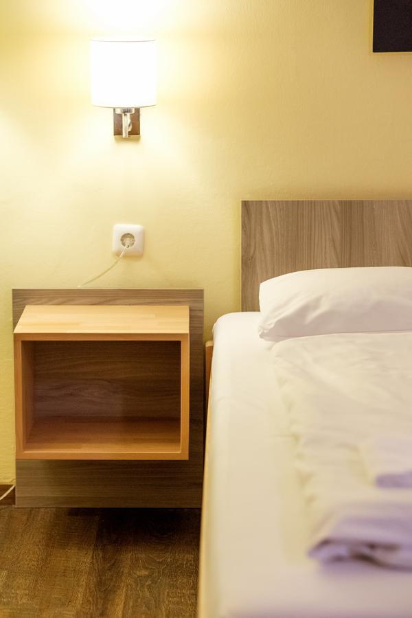 Double Room Private Bathroom