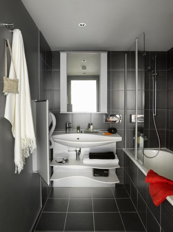 Superior One-Bedroom Apartment Balcony