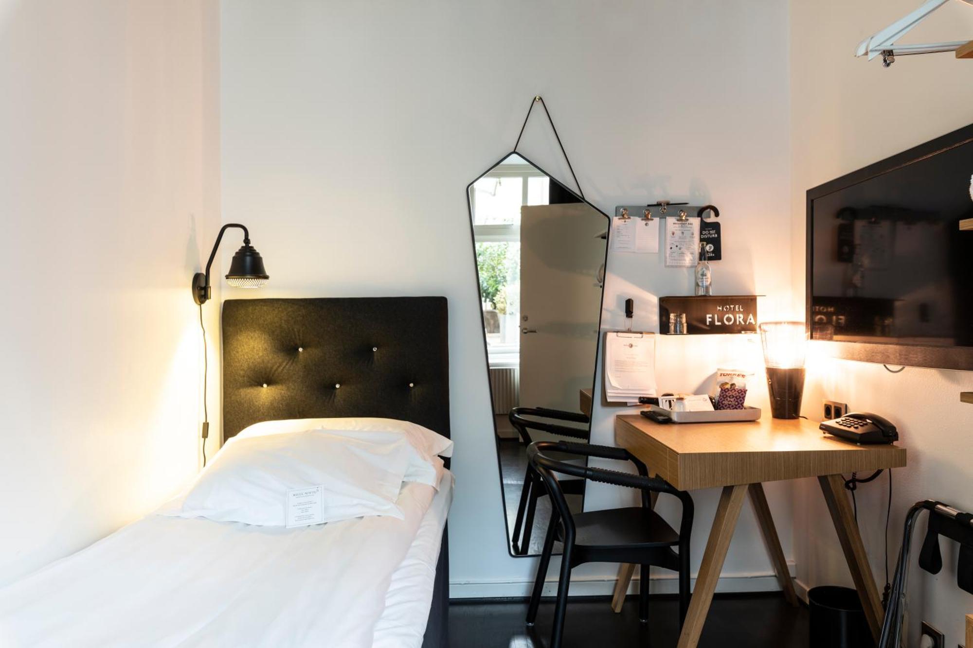 Small Single Room