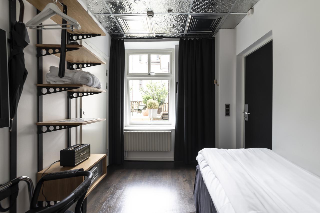 Small Single Room