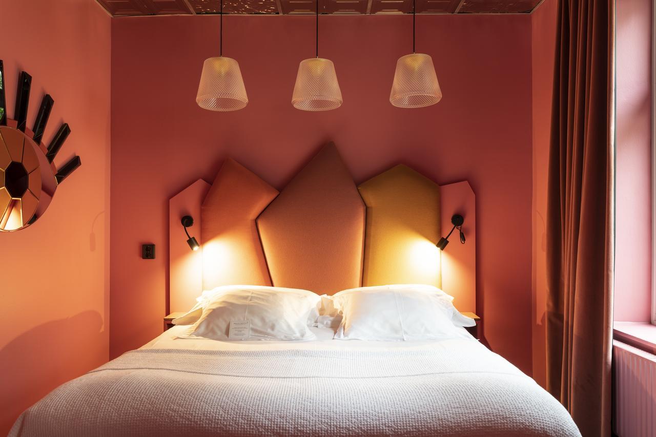 Large Single Room 140 cm bed