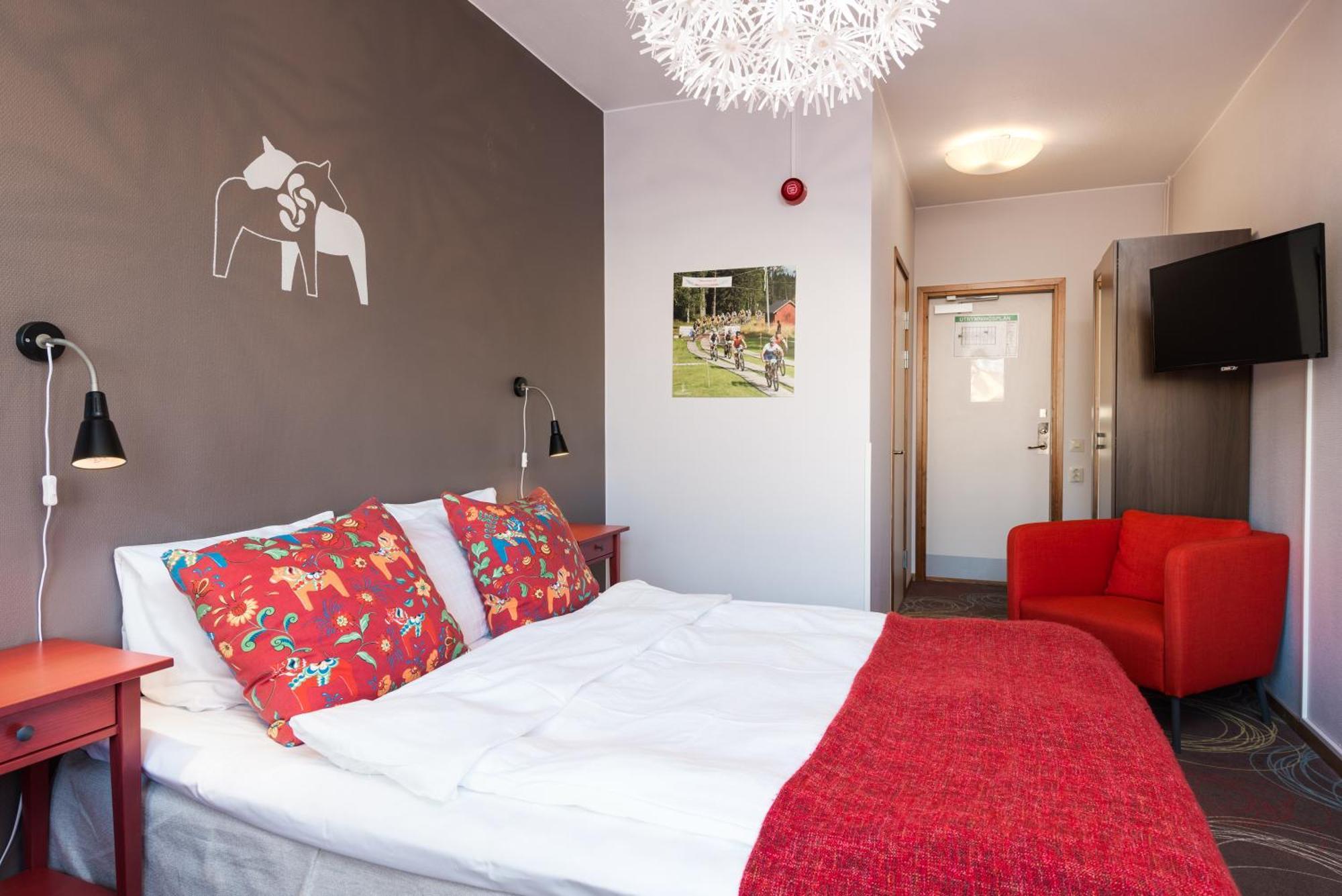 Basic Double Room,678341478:JPEG